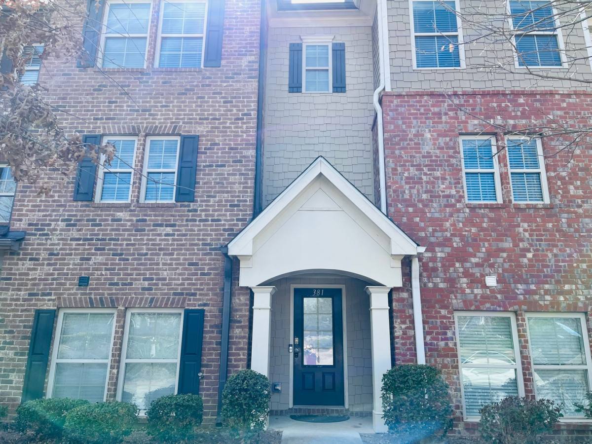 Townhouse for rent at 381 Sand Bay Dr SW, Atlanta, GA 30331