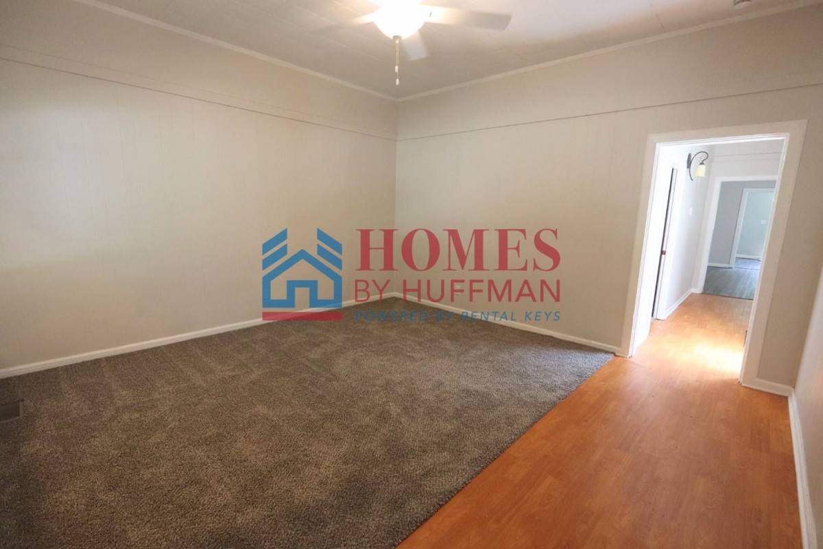 House for rent at 1025 N Second Ave, Evansville, IN 47710