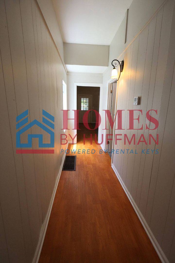 House for rent at 1025 N Second Ave, Evansville, IN 47710