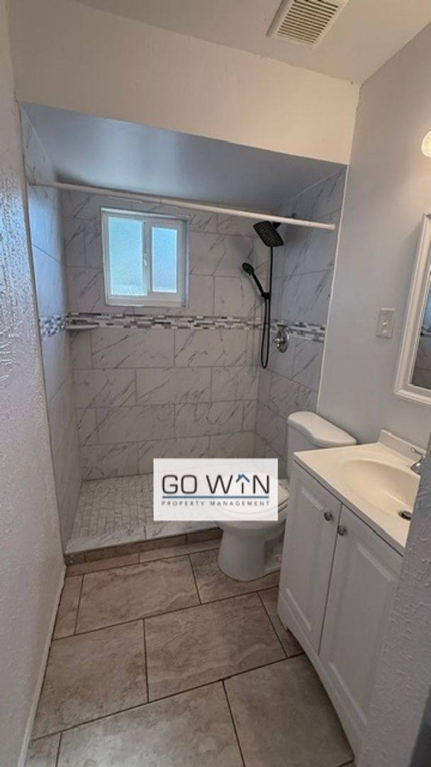 Apartment for rent at 2617 E Portland St, Phoenix, AZ 85008