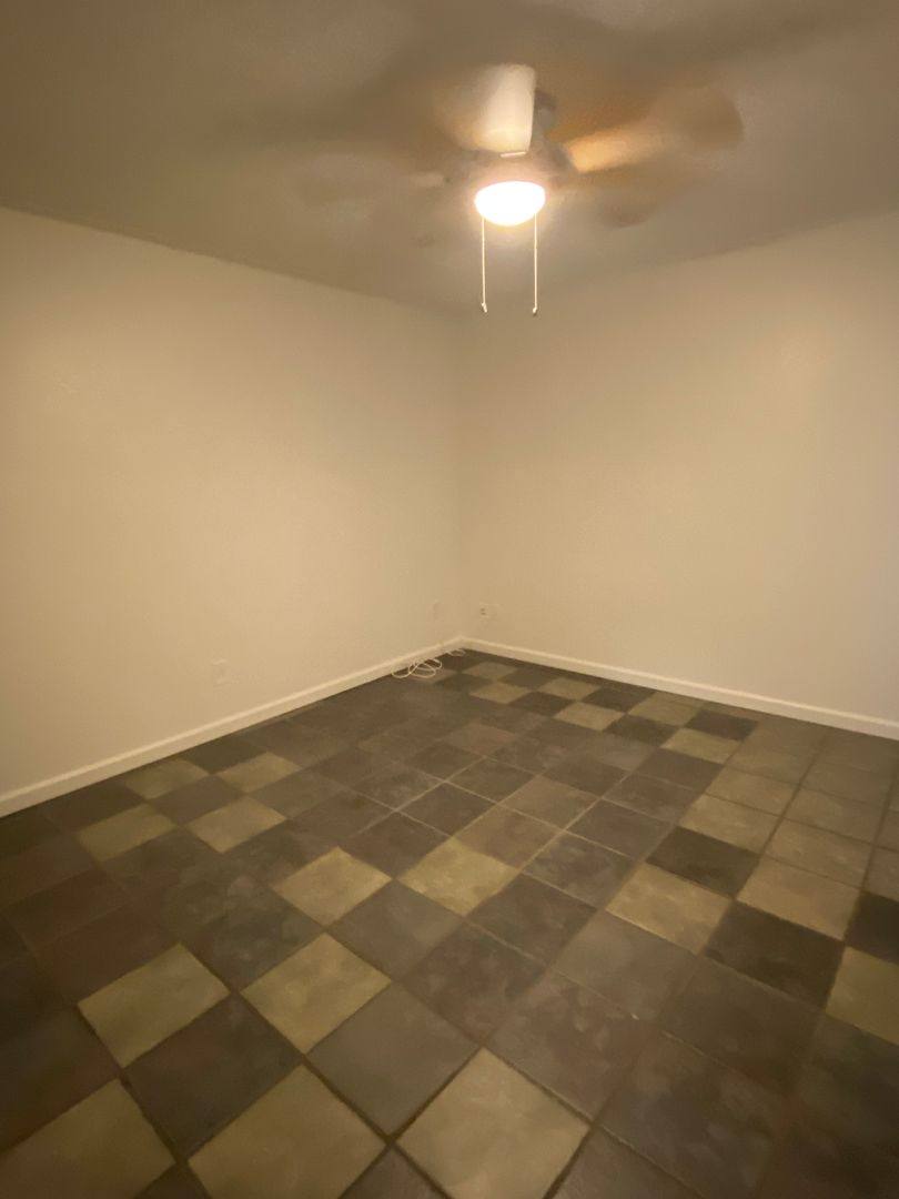 House for rent at 118 Raleigh Dr, Vacaville, CA 95687