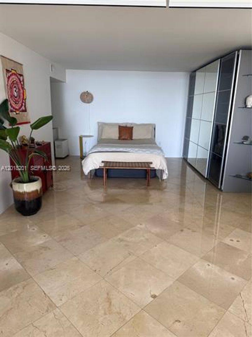 Apartment for rent at 5750 Collins Ave, Miami Beach, FL 33140