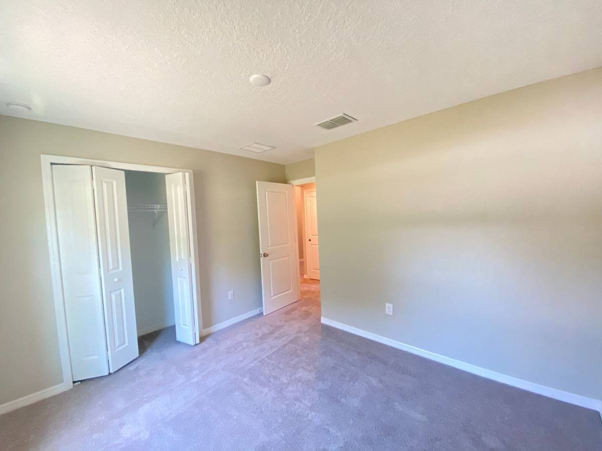 House for rent at 12213 SE 100th Ave, Belleview, FL 34420