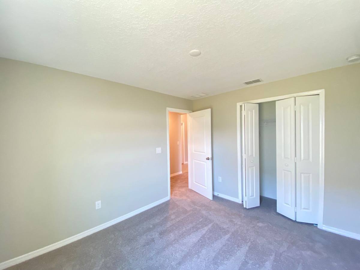 House for rent at 12213 SE 100th Ave, Belleview, FL 34420