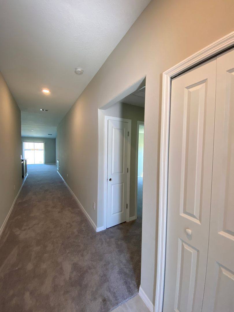 House for rent at 12213 SE 100th Ave, Belleview, FL 34420