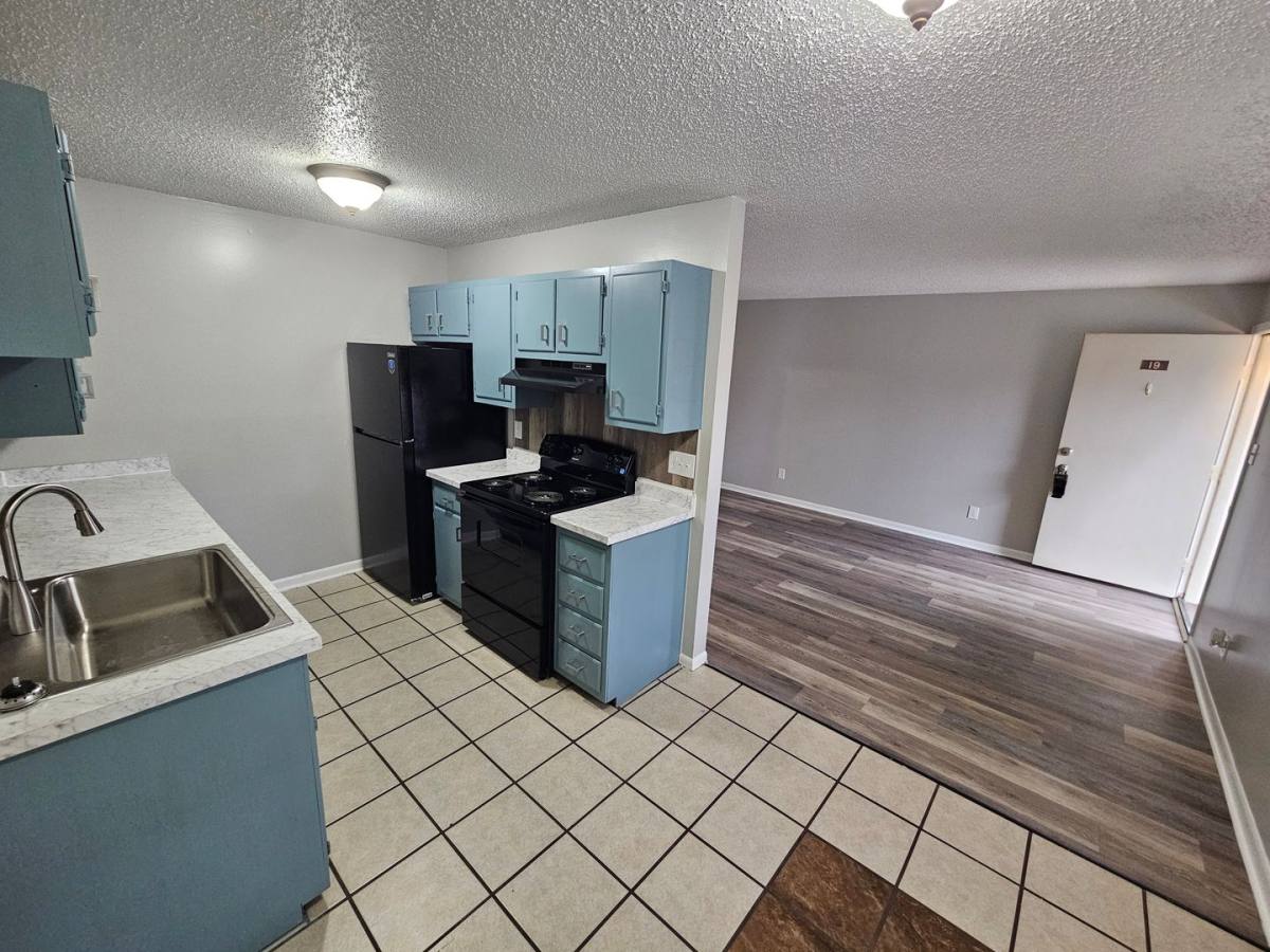 Apartment for rent at 4506 Hutton Rd #8, Knoxville, TN 37912