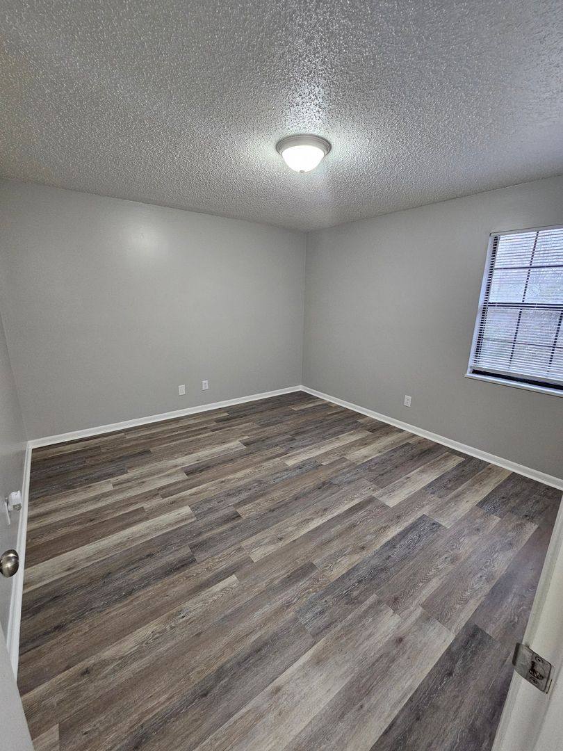 Apartment for rent at 4506 Hutton Rd #8, Knoxville, TN 37912