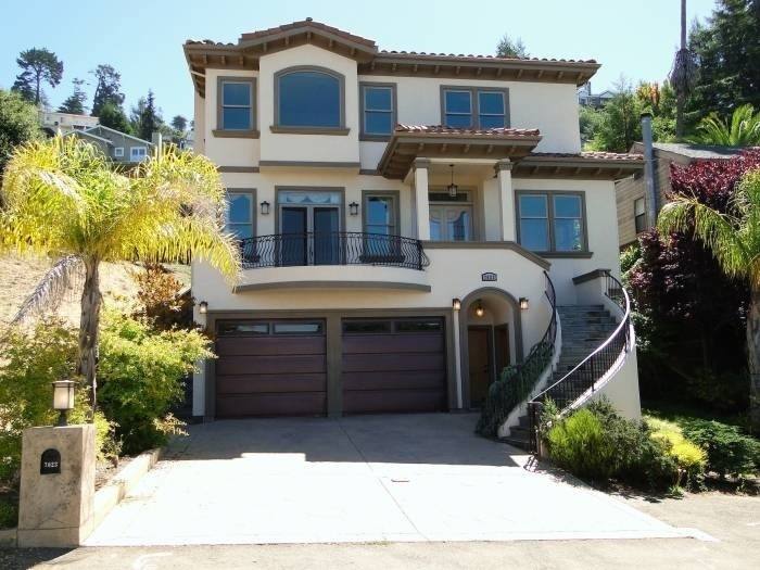 House for rent at 7023 Broadway Terrace, Oakland, CA 94611