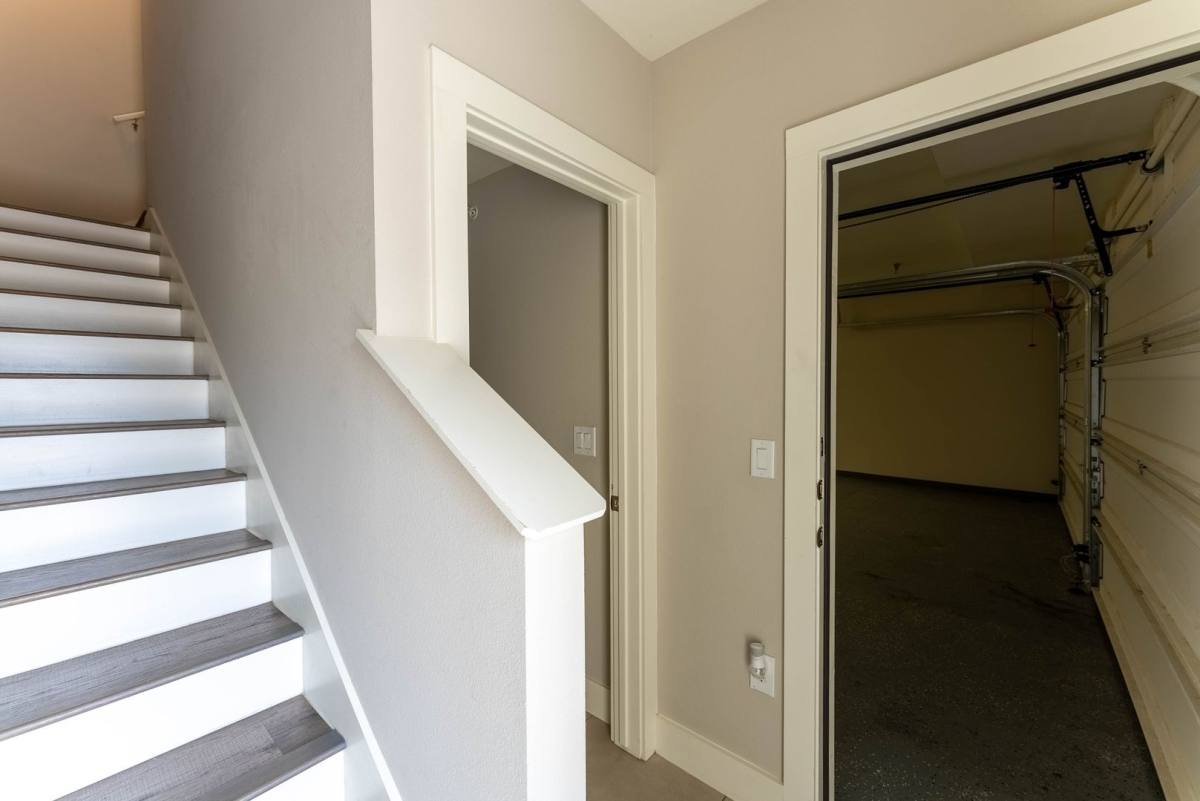 Condo for rent at 604 N Bluff Dr, Austin, TX 78745