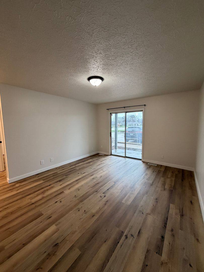 Apartment for rent at 10 Emerald Pines, Lafayette, IN 47905