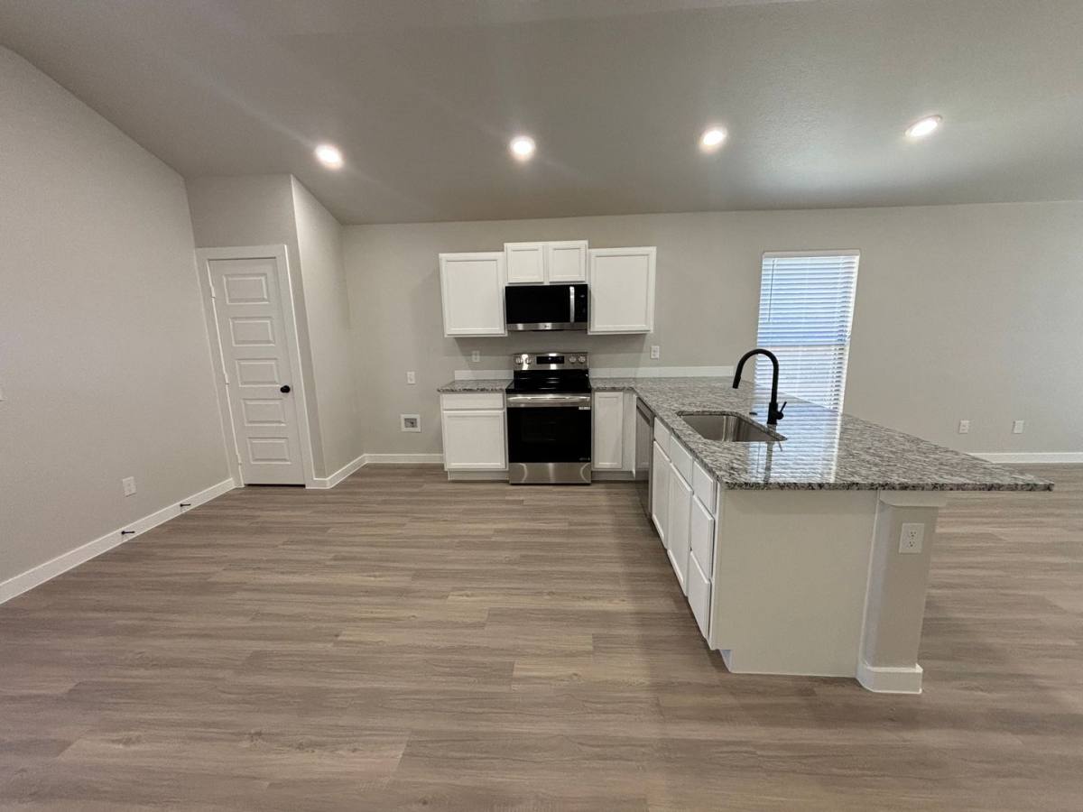 House for rent at 1622 132nd St, Lubbock, TX 79423