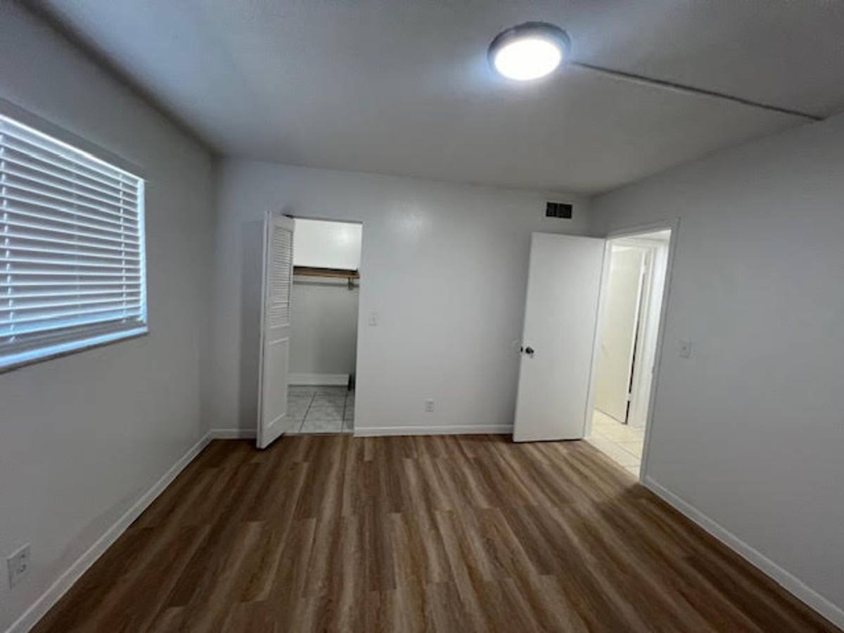 Apartment for rent at 1200 S Broadway, Lake Worth, FL 33462