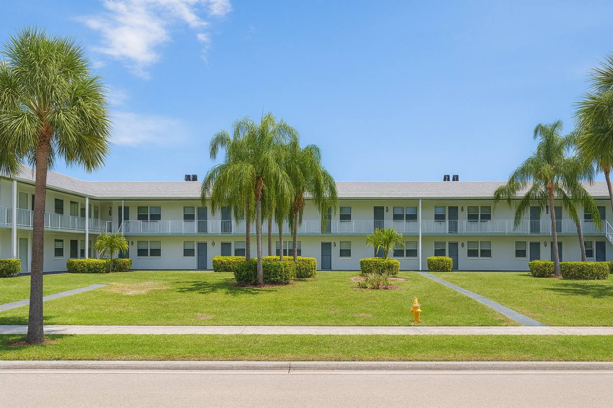 Apartment for rent at 1200 S Broadway, Lake Worth, FL 33462