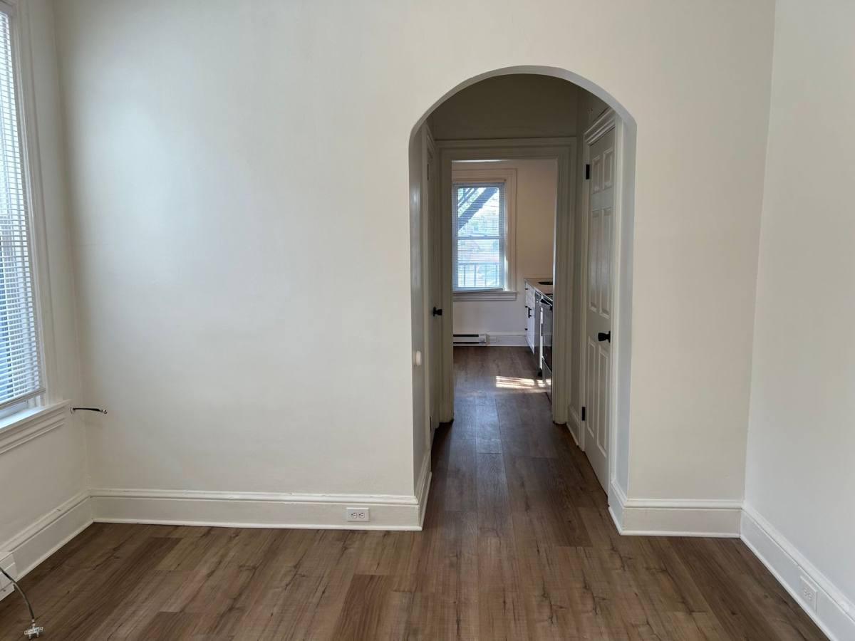 Apartment for rent at 126 1 2 E Lemon St, Lancaster, PA 17602