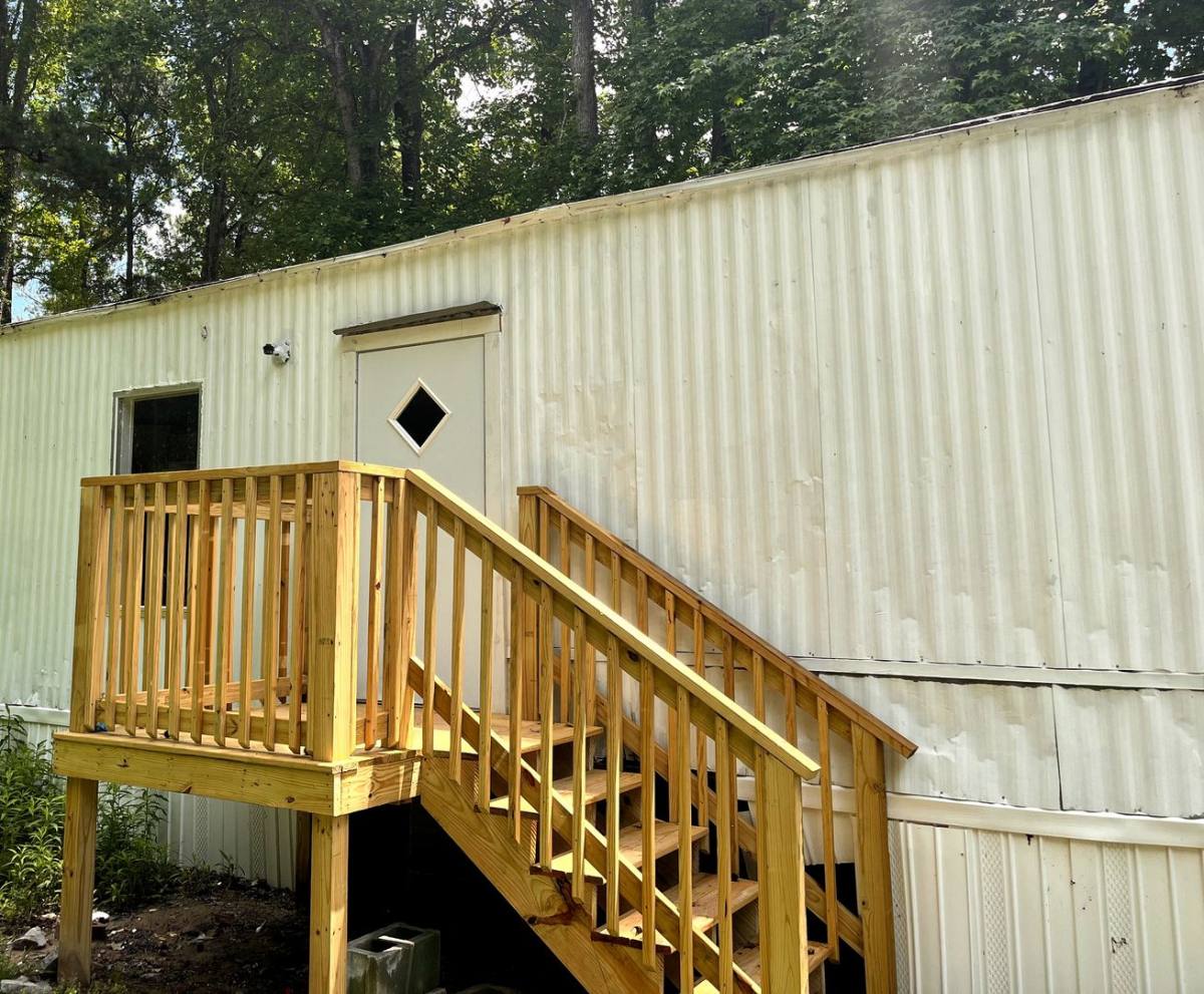 Apartment for rent at 700 Ashley Court, Clanton, AL 35045