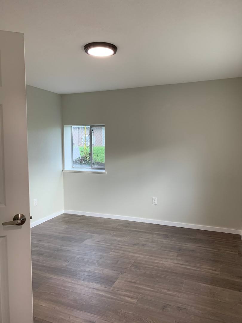 Apartment for rent at 2605 T St, Vancouver, WA 98661