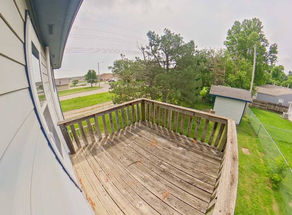 House for rent at 703 Mission Ave, Manhattan, KS 66502