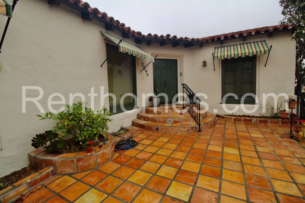 House for rent at 2244 Plum St, San Diego, CA 92106