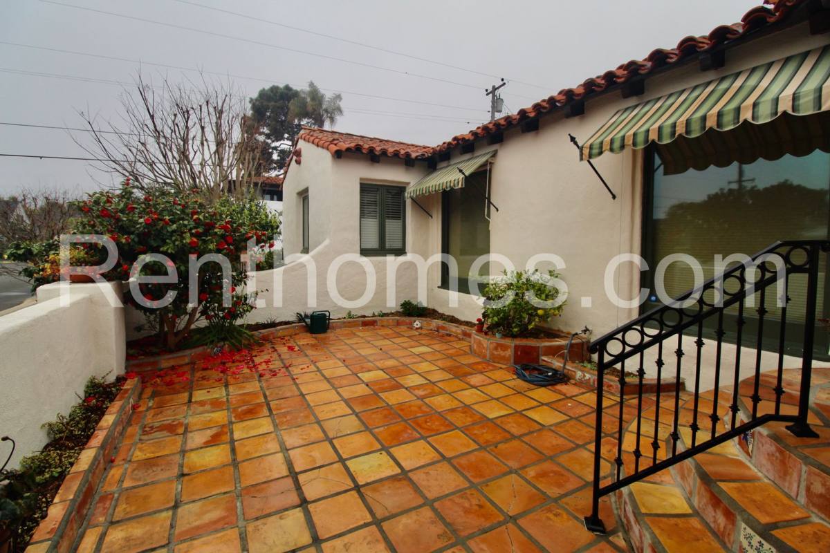 House for rent at 2244 Plum St, San Diego, CA 92106