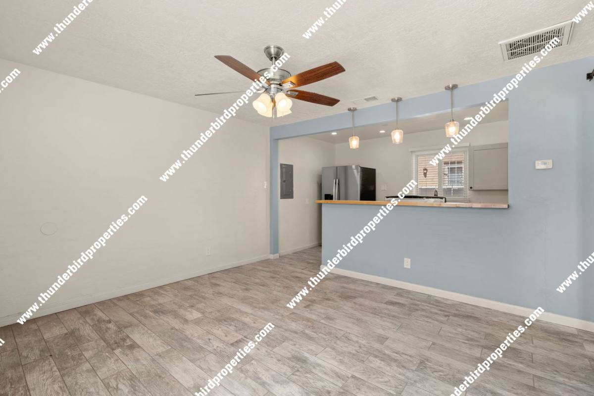 Apartment for rent at 1221 San Mateo Blvd SE, Albuquerque, NM 87108