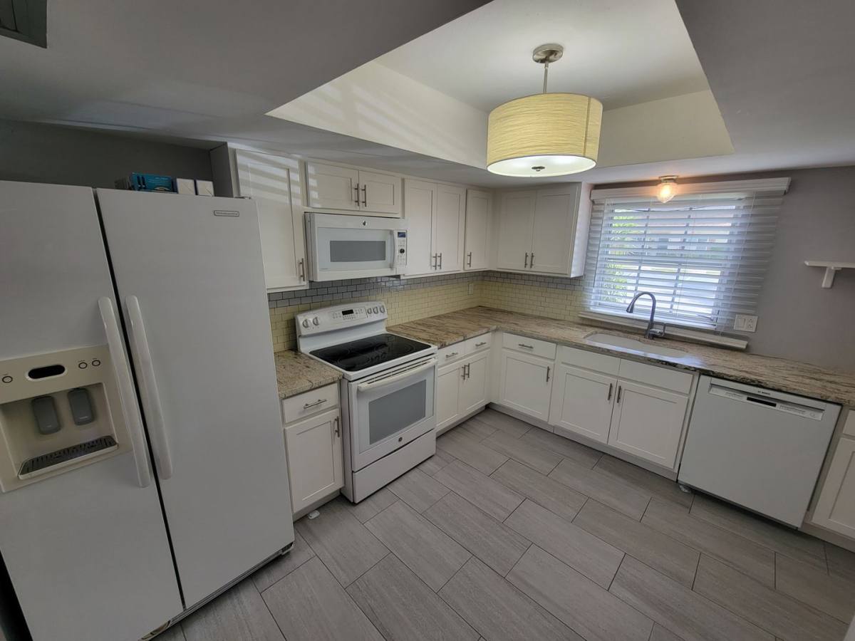 Apartment for rent at 1657 S Lake Ave, Clearwater, FL 33756