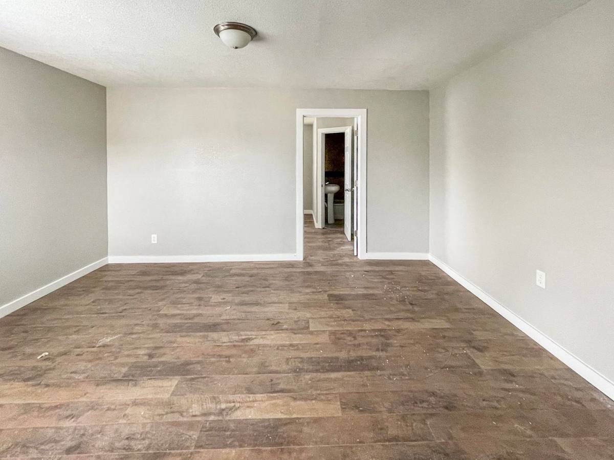 Apartment for rent at 311-313 N Love St, Lovington, NM 88260