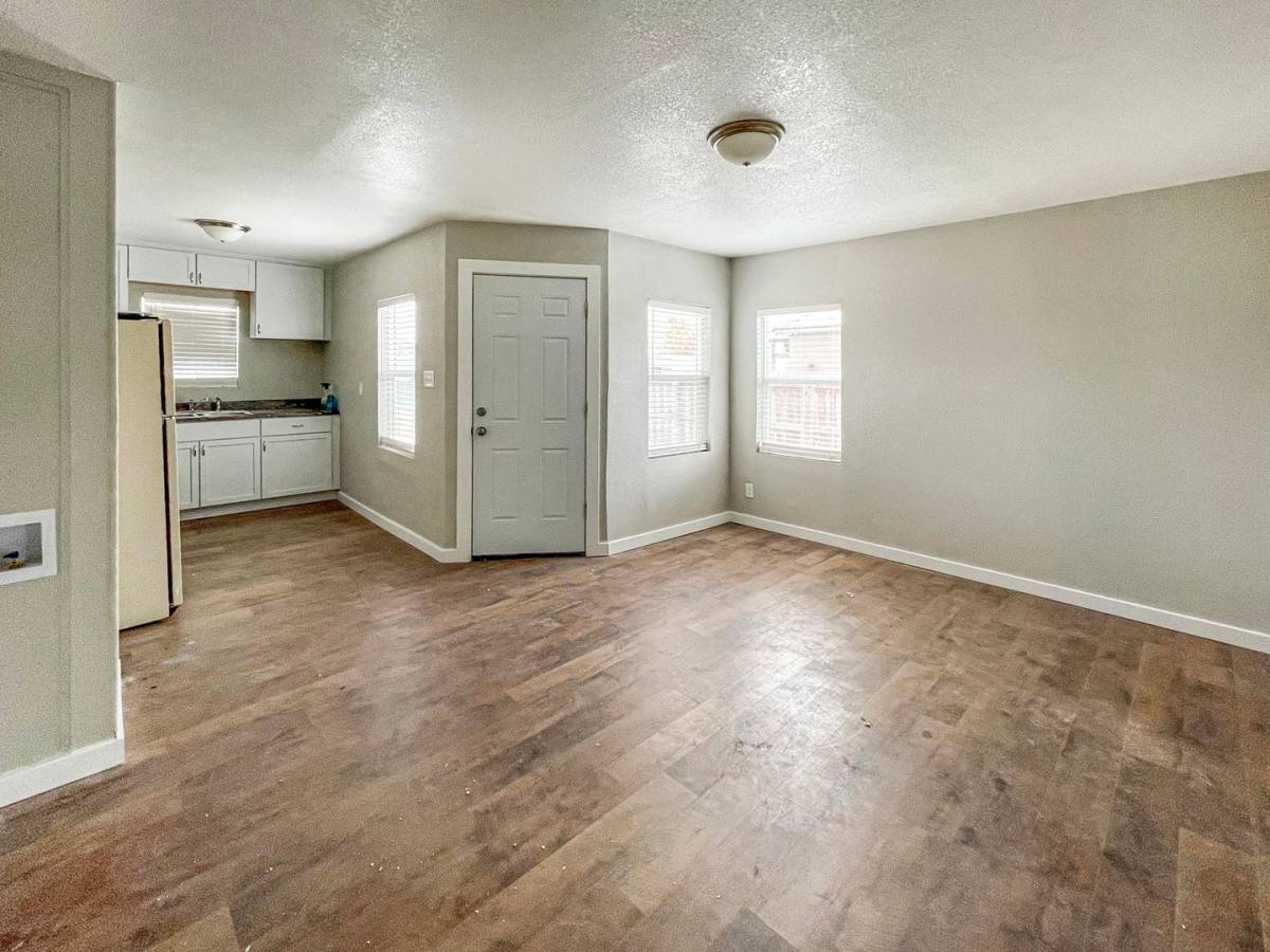 Apartment for rent at 311-313 N Love St, Lovington, NM 88260