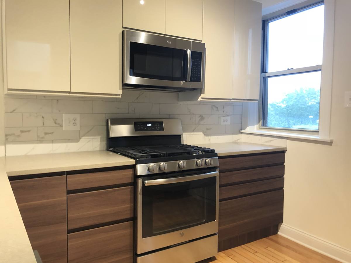Apartment for rent at 5330 N Kenmore Ave, Chicago, IL 60640