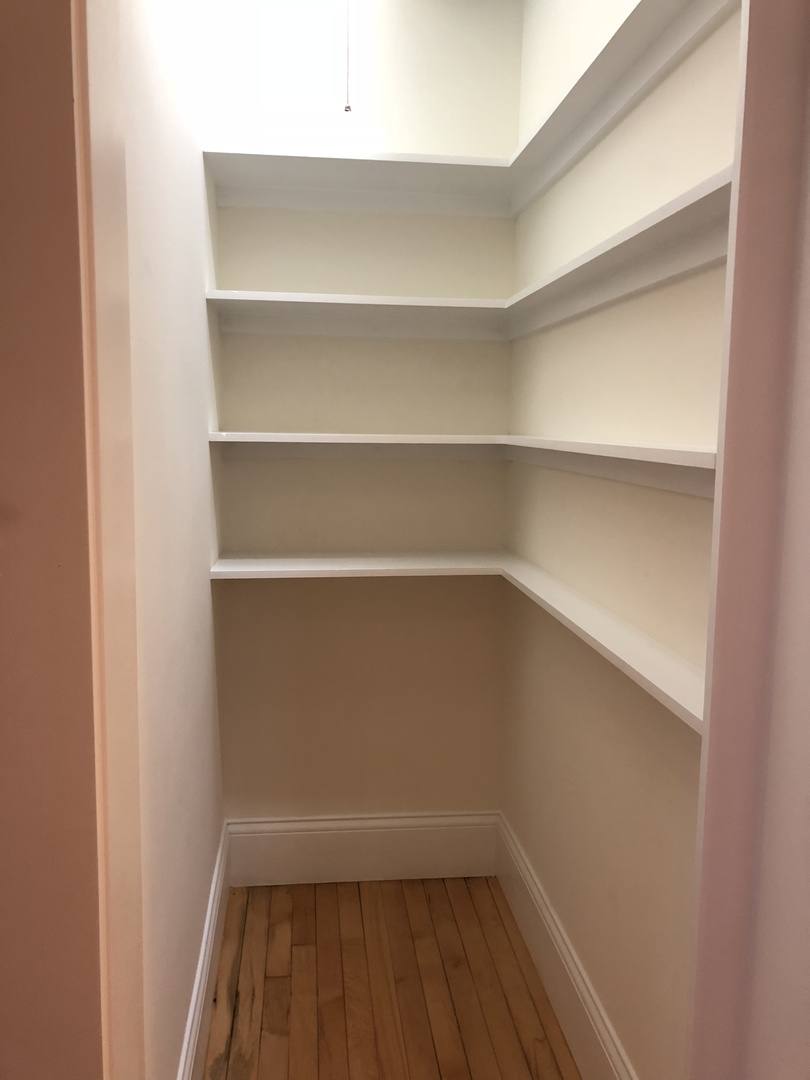 Apartment for rent at 5330 N Kenmore Ave, Chicago, IL 60640