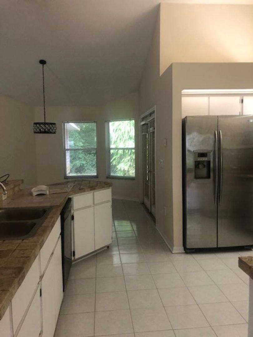 House for rent at 1406 NW 100th Terrace, Gainesville, FL 32606
