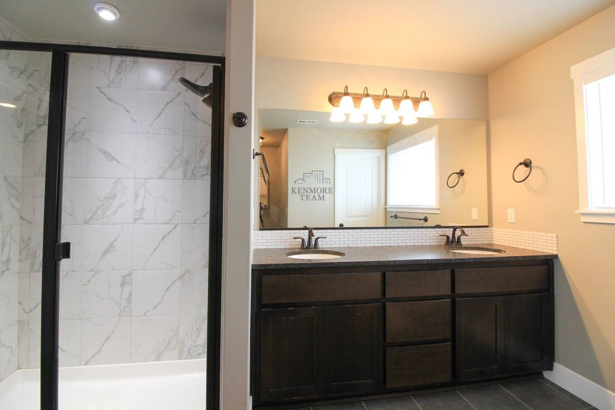 House for rent at 4380 S Anderson Place, Kennewick, WA 99337
