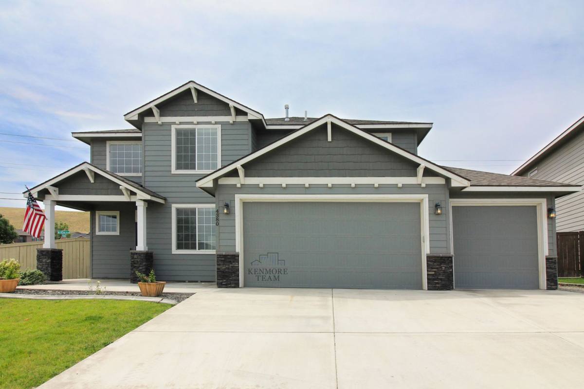 House for rent at 4380 S Anderson Place, Kennewick, WA 99337