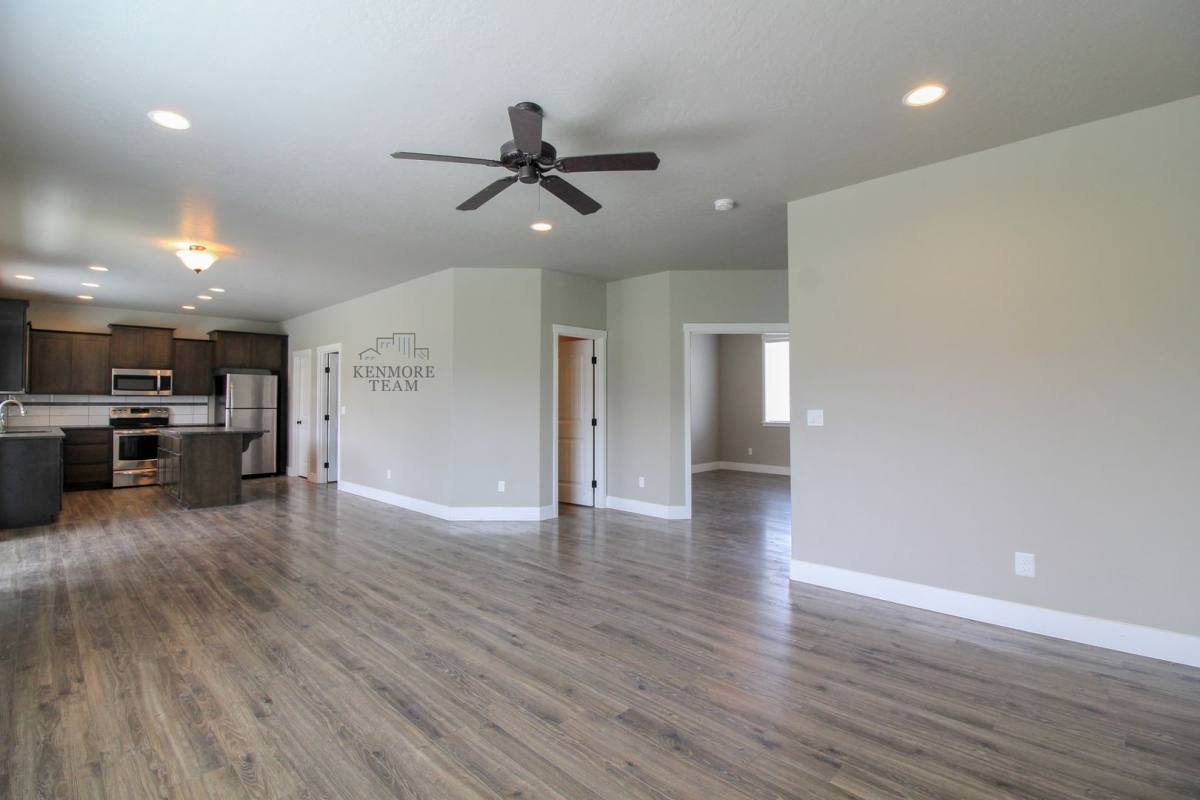 House for rent at 4380 S Anderson Place, Kennewick, WA 99337