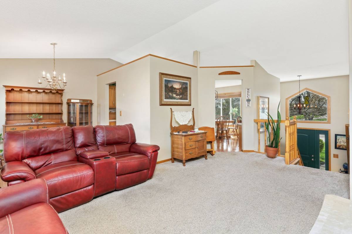 House for rent at 19441 Denver St NW, Elk River, MN 55330