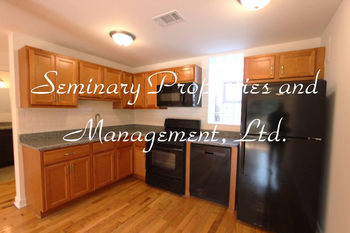 Apartment for rent at 5653-59 N Magnolia, Chicago, IL 60660