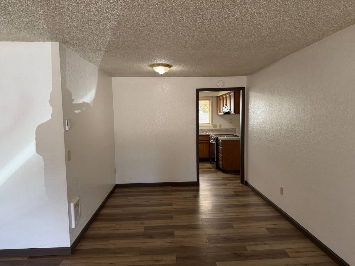 House for rent at 6836 B St, Springfield, OR 97478