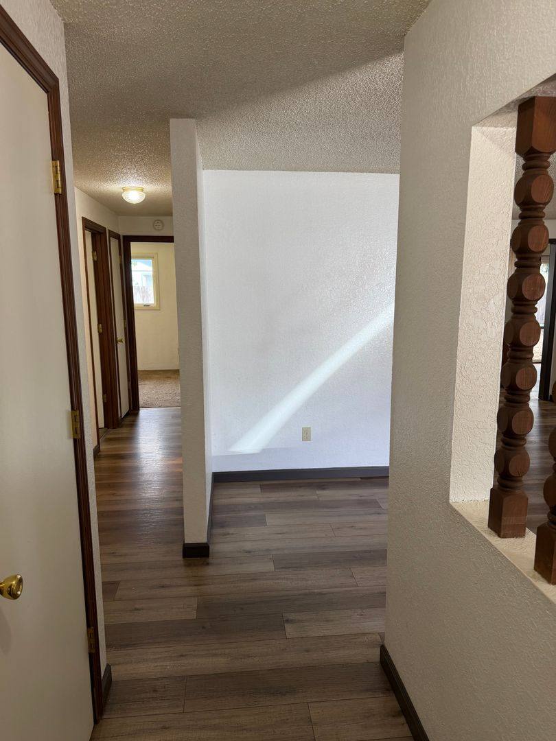 House for rent at 6836 B St, Springfield, OR 97478