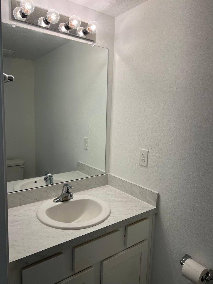 Townhouse for rent at 4021 Haymon Ave, Jacksonville, FL 32220