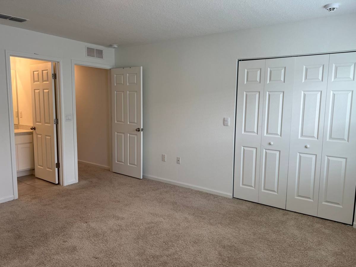 Townhouse for rent at 4021 Haymon Ave, Jacksonville, FL 32220
