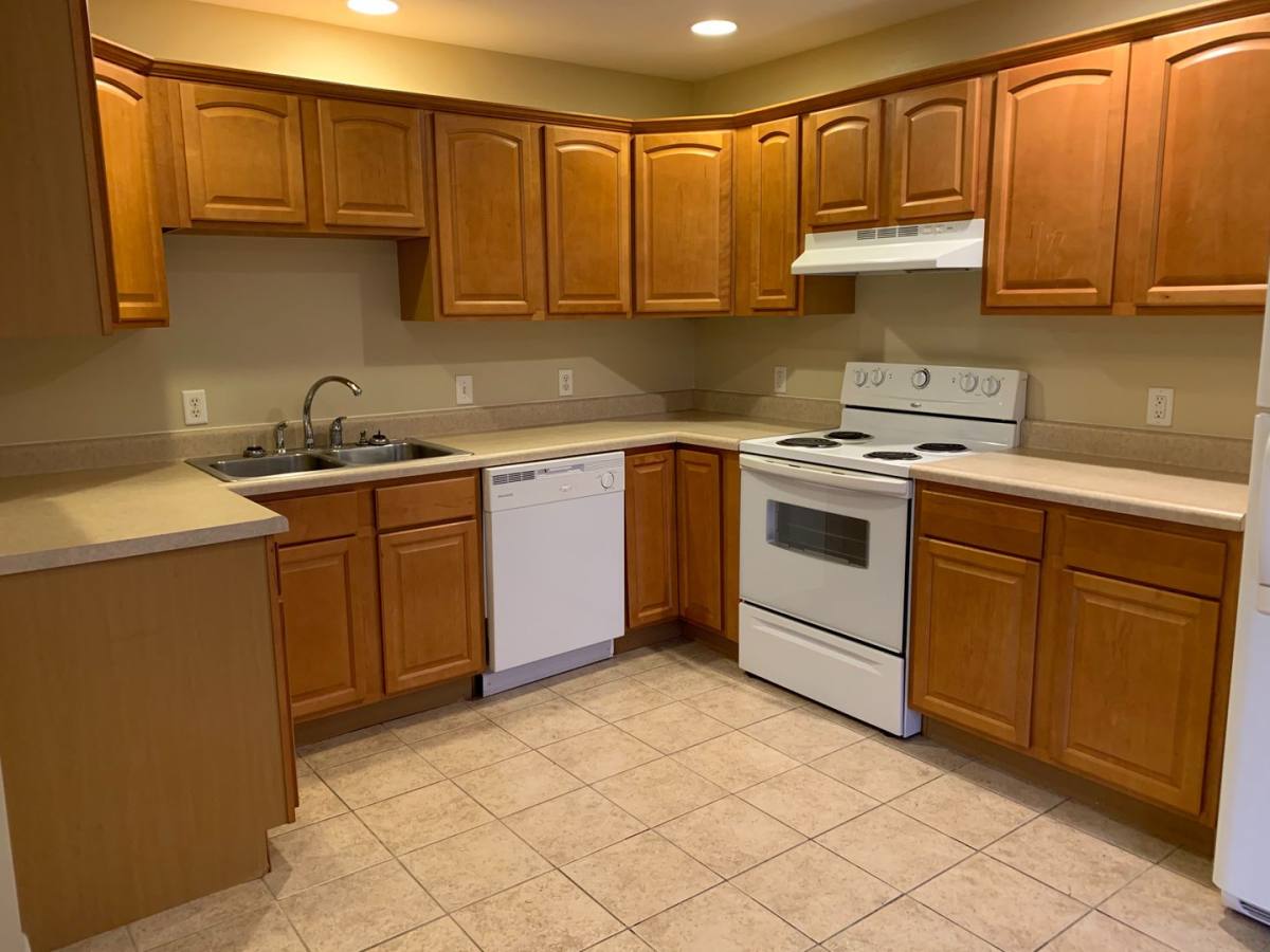 Townhouse for rent at 207 W Vine St, Tolono, IL 61880