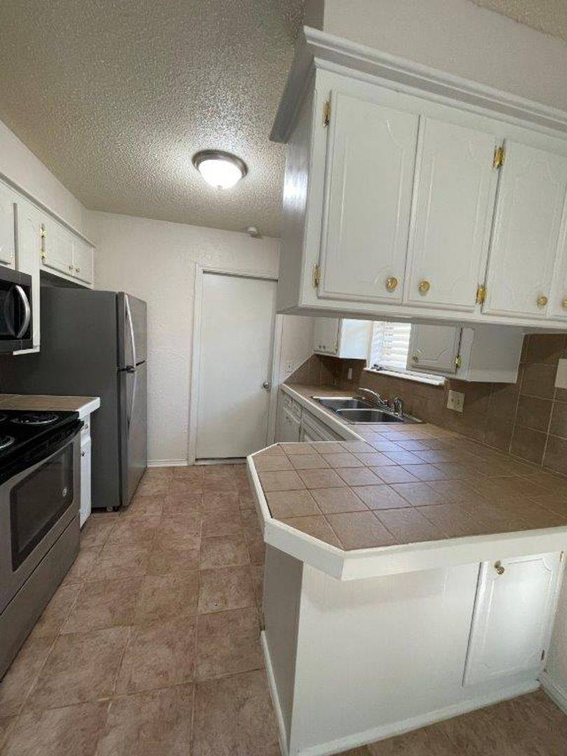 House for rent at 5104 Creekwood Terrace, Oklahoma City, OK 73135