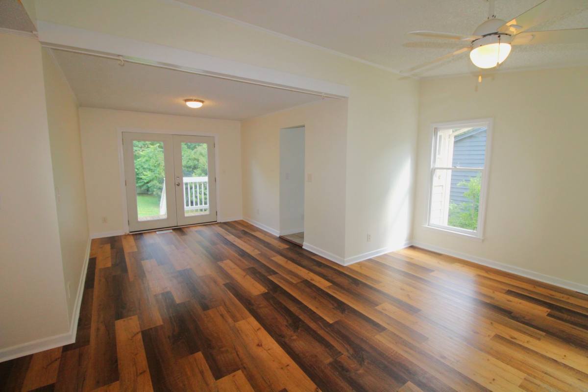 House for rent at 3032 Chenango Dr, Charlotte, NC 28212