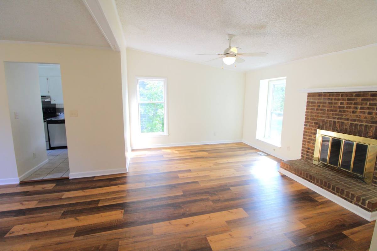 House for rent at 3032 Chenango Dr, Charlotte, NC 28212