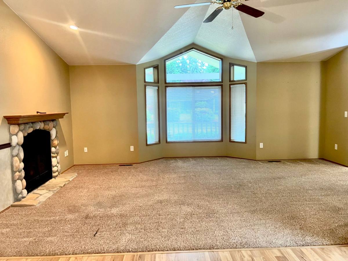 House for rent at 9330 Classic Dr NE, Olympia, WA 98516