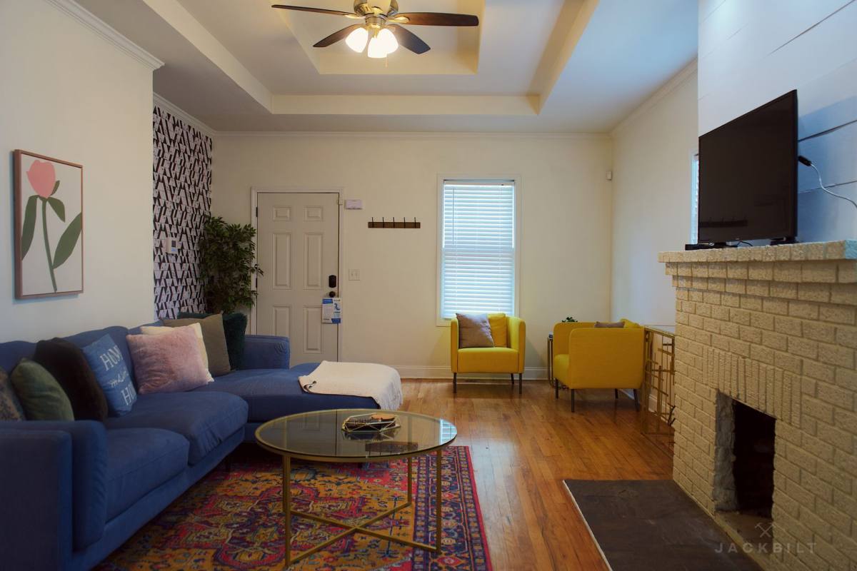 House for rent at 1378 Oak St SW, Atlanta, GA 30310
