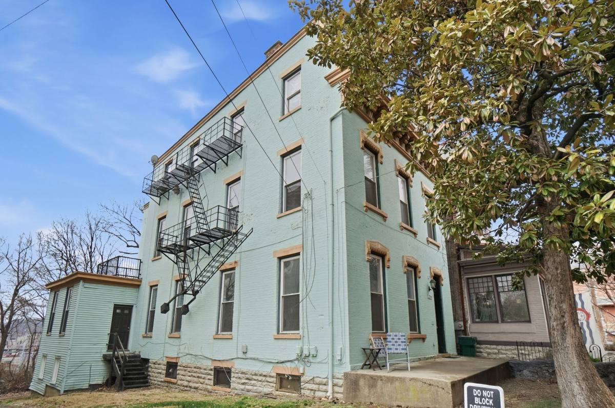 Apartment for rent at 2341 W McMicken Ave, Cincinnati, OH 45214