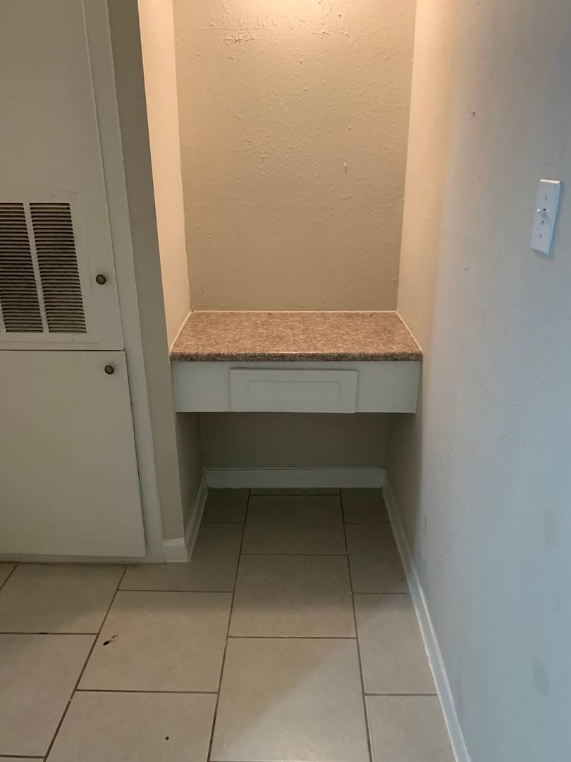 Apartment for rent at 6519 Sloan St, Houston, TX 77087
