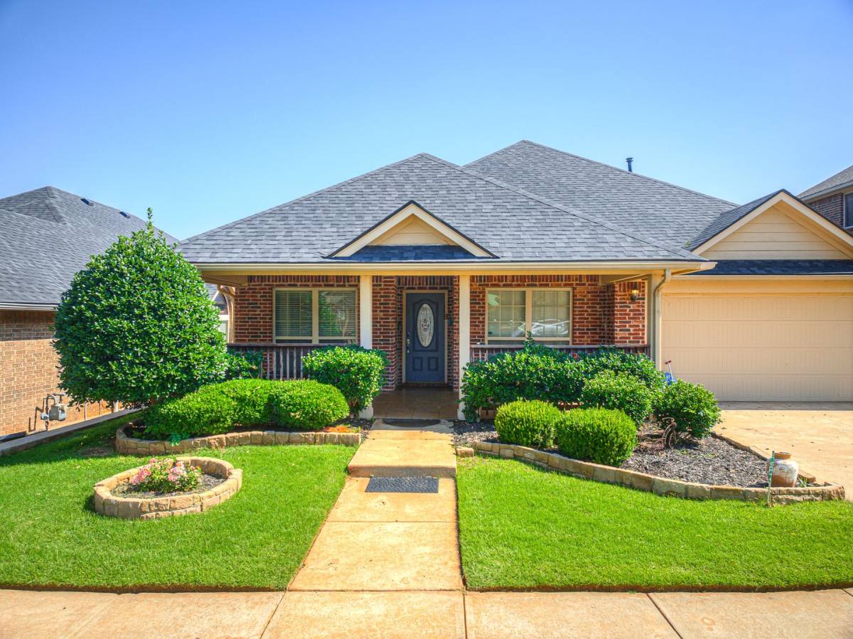 House for rent at 3608 NW 176th St, Edmond, OK 73012