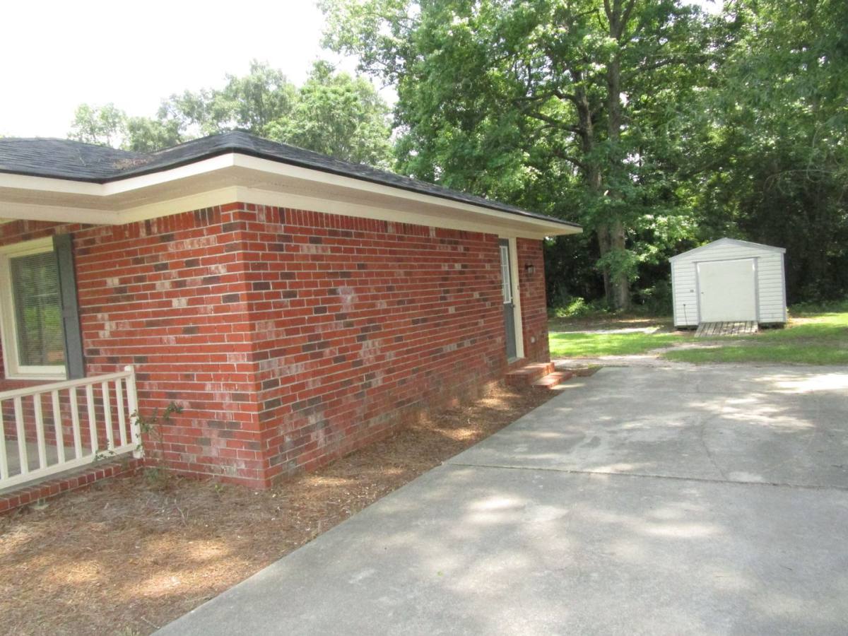 House for rent at 1320 Race Track Rd, Sumter, SC 29153