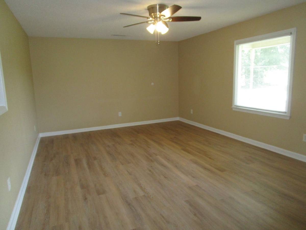 House for rent at 1320 Race Track Rd, Sumter, SC 29153